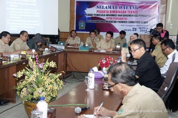 Kadis Kominfo Provsu Menjadi Narasumber Bimtek PPID 